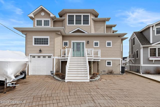 72 Jennie Drive, Beach Haven West, NJ 08050