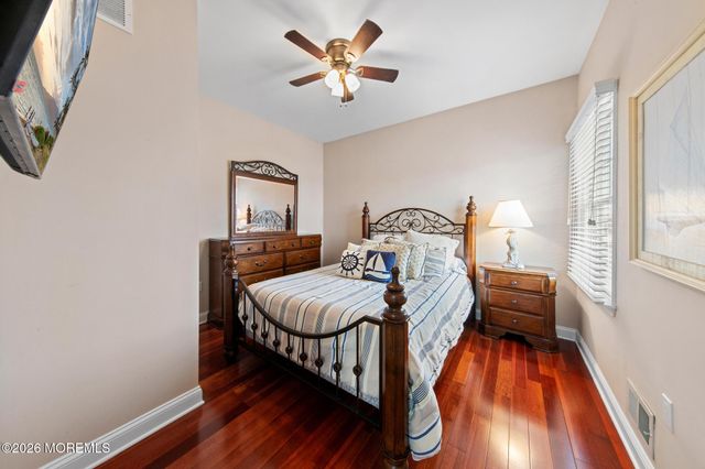 72 Jennie Drive, Beach Haven West, NJ 08050