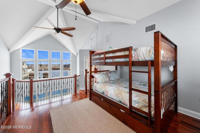 72 Jennie Drive, Beach Haven West, NJ 08050