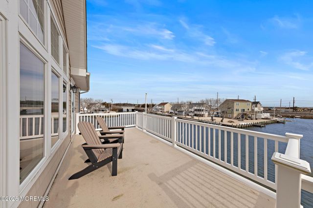 72 Jennie Drive, Beach Haven West, NJ 08050