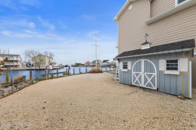 72 Jennie Drive, Beach Haven West, NJ 08050