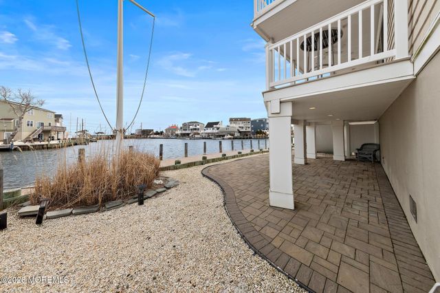 72 Jennie Drive, Beach Haven West, NJ 08050