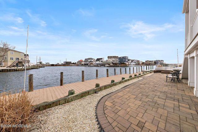 72 Jennie Drive, Beach Haven West, NJ 08050