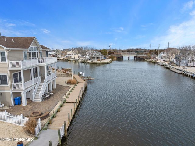 72 Jennie Drive, Beach Haven West, NJ 08050