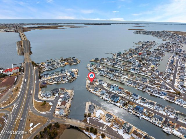 72 Jennie Drive, Beach Haven West, NJ 08050