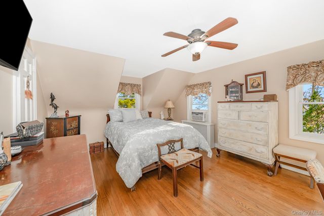 25 Old Mill Road, Merrick, NY 11566