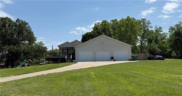 5125 swartz Road, Kansas City, KS 66109