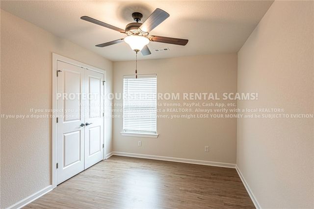142 Broyles Avenue, Fayetteville, AR 72704