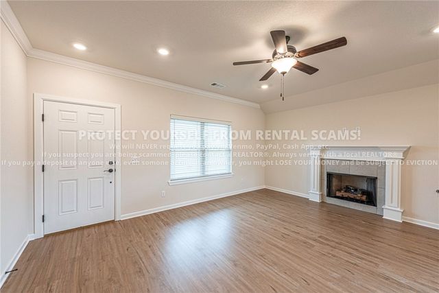 142 Broyles Avenue, Fayetteville, AR 72704