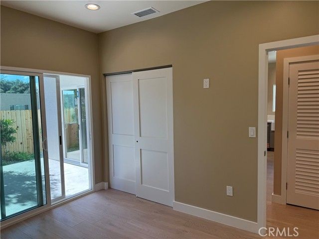 1072 N Vinedo Avenue, Pasadena, CA 91107