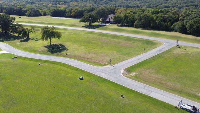 10 Toscana, Gordonville, TX 76245