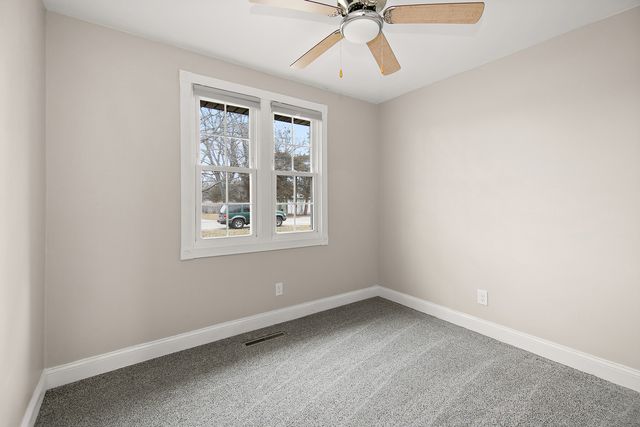 4754 W Hilltop Drive, Kankakee, IL 60901