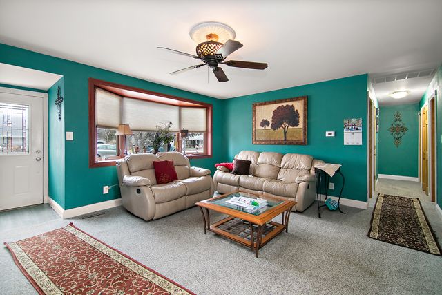 4754 W Hilltop Drive, Kankakee, IL 60901