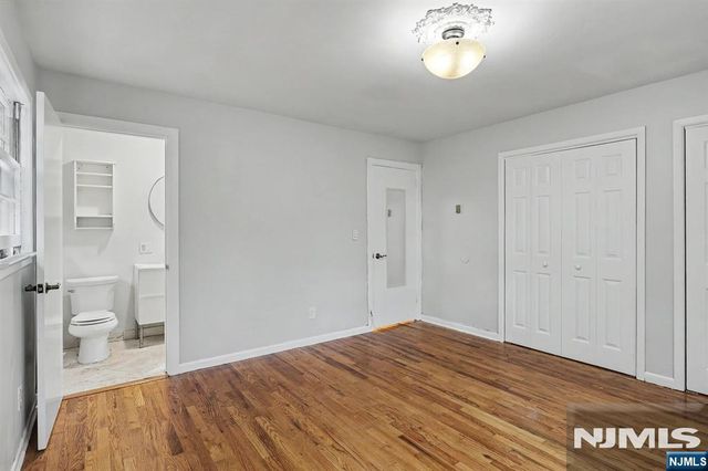 1038 Kingsland Lane, Fort Lee, NJ 07024
