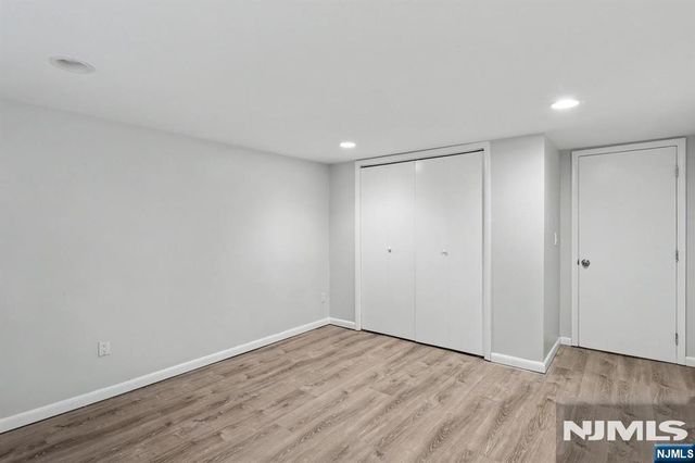 1038 Kingsland Lane, Fort Lee, NJ 07024