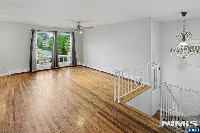 1038 Kingsland Lane, Fort Lee, NJ 07024