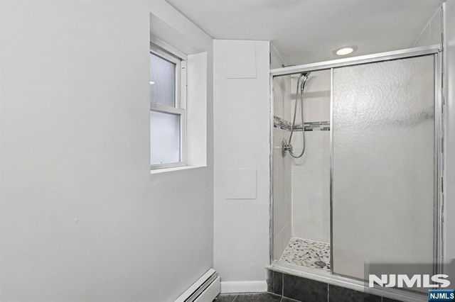 1038 Kingsland Lane, Fort Lee, NJ 07024