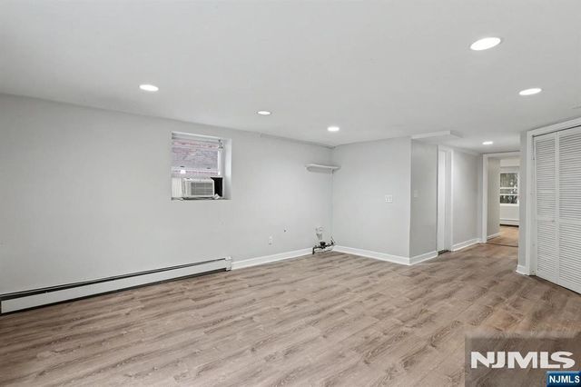 1038 Kingsland Lane, Fort Lee, NJ 07024