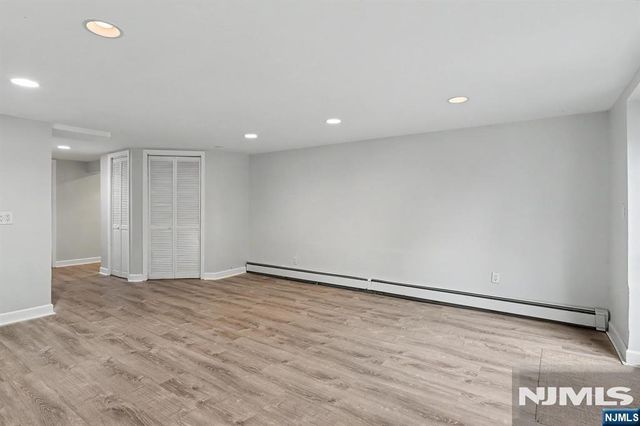 1038 Kingsland Lane, Fort Lee, NJ 07024