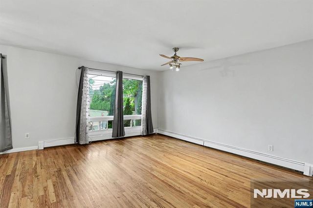 1038 Kingsland Lane, Fort Lee, NJ 07024