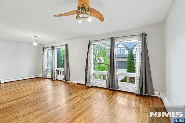 1038 Kingsland Lane, Fort Lee, NJ 07024