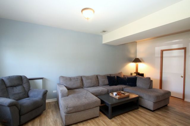 233 S Shore Drive, Island Lake, IL 60042