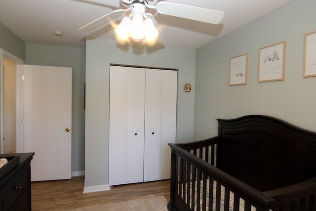 233 S Shore Drive, Island Lake, IL 60042