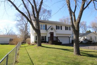 233 S Shore Drive, Island Lake, IL 60042