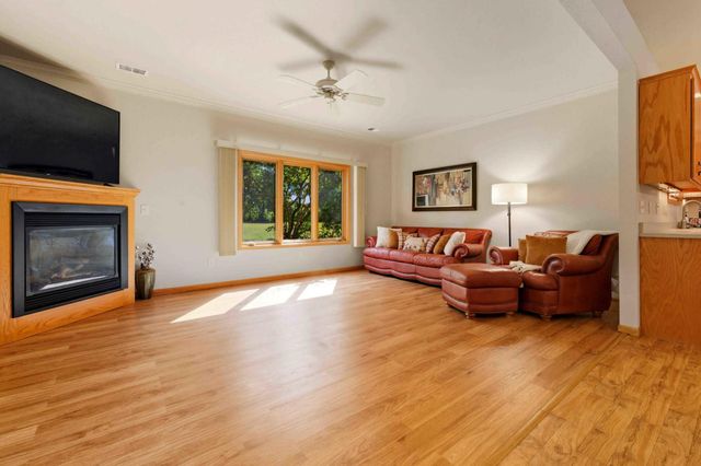 12 Deblock Drive, Crosby, MN 56441