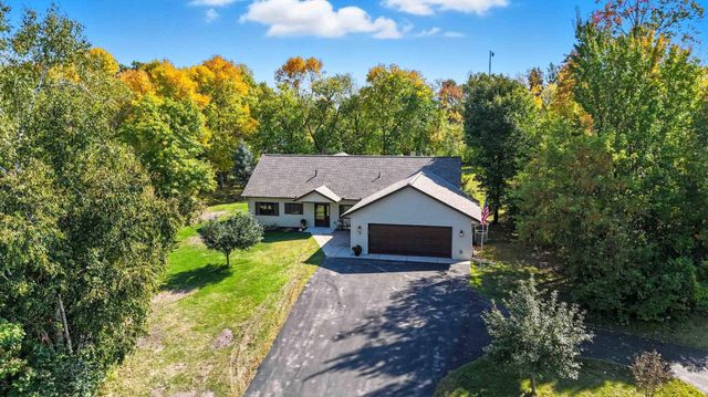12 Deblock Drive, Crosby, MN 56441