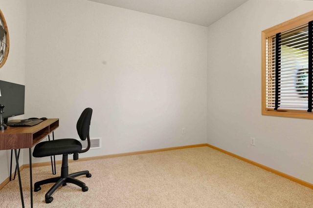 12 Deblock Drive, Crosby, MN 56441