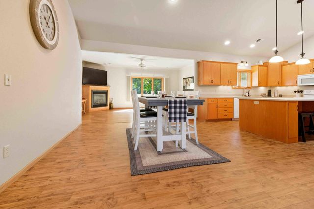 12 Deblock Drive, Crosby, MN 56441