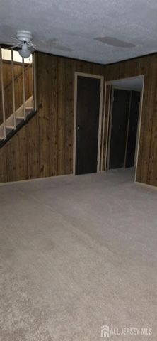 78 Highview Drive, Woodbridge Proper, NJ 07095