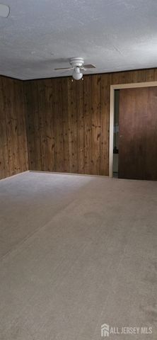 78 Highview Drive, Woodbridge Proper, NJ 07095