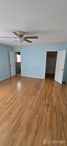 78 Highview Drive, Woodbridge Proper, NJ 07095