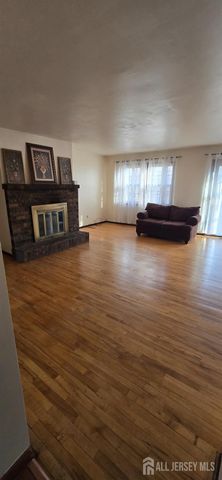 78 Highview Drive, Woodbridge Proper, NJ 07095