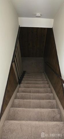 78 Highview Drive, Woodbridge Proper, NJ 07095