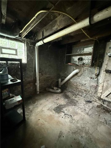 16 Chestnut, Canonsburg, PA 15317