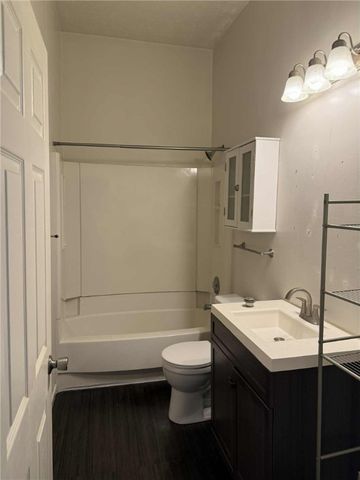 16 Chestnut, Canonsburg, PA 15317