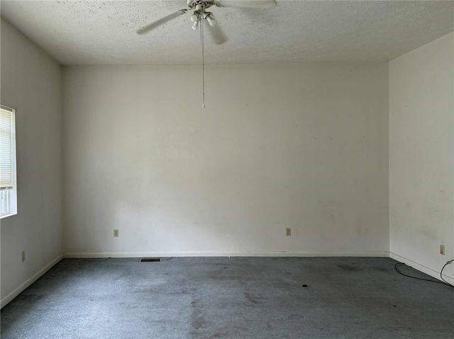 16 Chestnut, Canonsburg, PA 15317