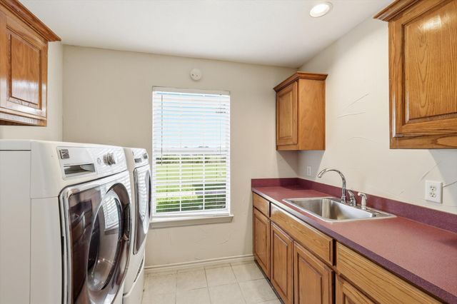 12190 Bell Road, Pilot Point, TX 76258