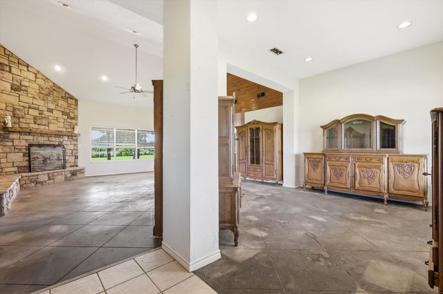 12190 Bell Road, Pilot Point, TX 76258
