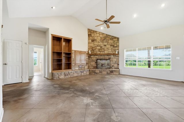 12190 Bell Road, Pilot Point, TX 76258