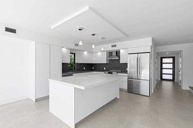 1106 Bel Air Drive C, Highland Beach, FL 33487