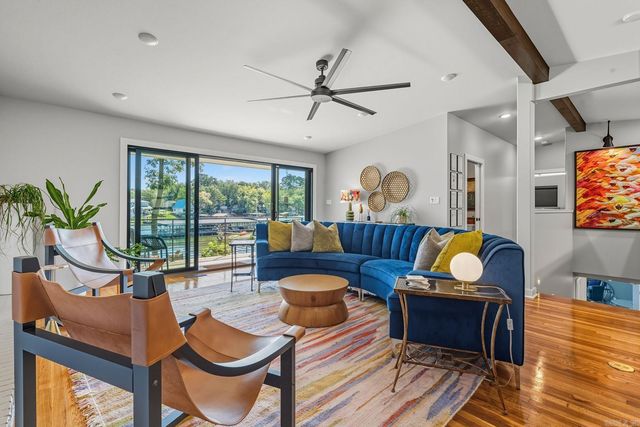 1113 Twin Points Road, Hot Springs, AR 71913