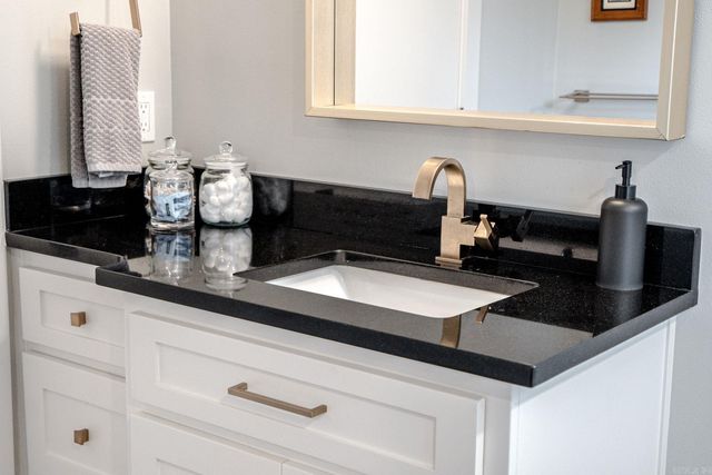 1113 Twin Points Road, Hot Springs, AR 71913