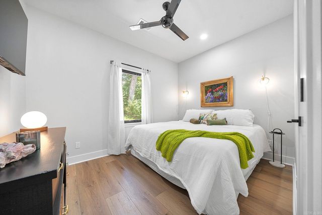 1113 Twin Points Road, Hot Springs, AR 71913