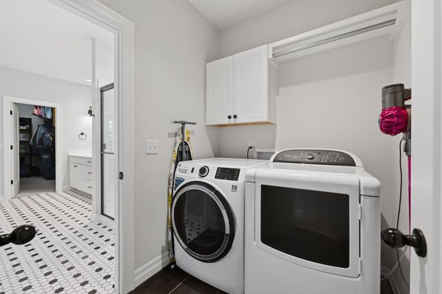 3303 N Shefford St, Wichita, KS 67205