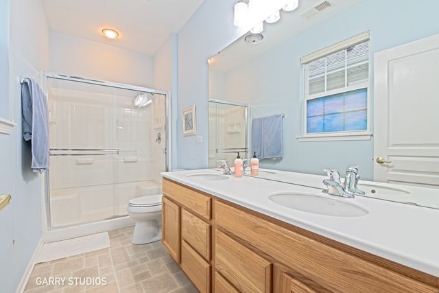 13259 Cedar Crest Lane, Huntley, IL 60142