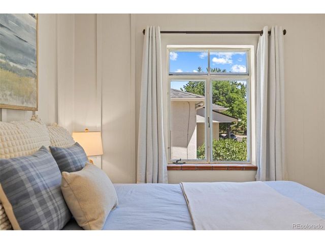 1129 N Jasmine St, Denver, CO 80220